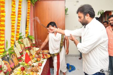 Nara Rohith Savithri Movie Opening